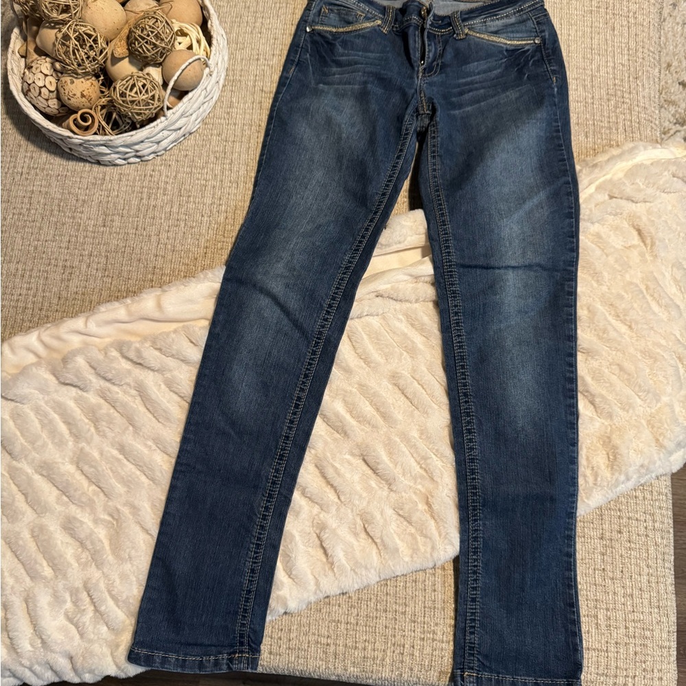 Classic Blue Juniors Jeans size 3